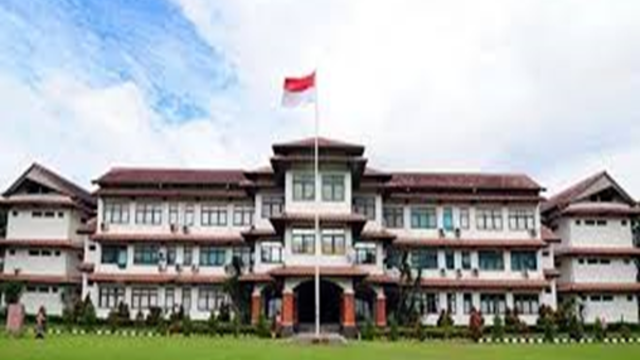 10 Sekolah dengan Program Unggulan di Indonesia