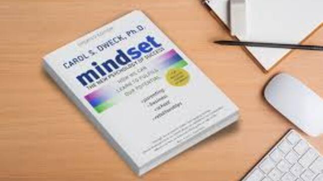 8 Rekomendasi Buku Edukasi yang Wajib Dibaca Mahasiswa